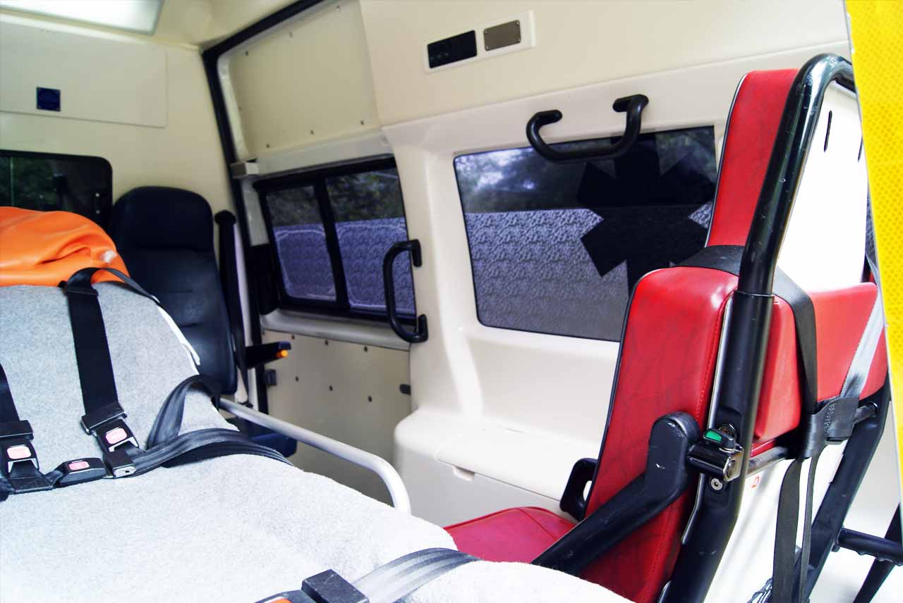 HELP TEAM TRANS sanitetski prevoz teško pokretnih nepokretnih