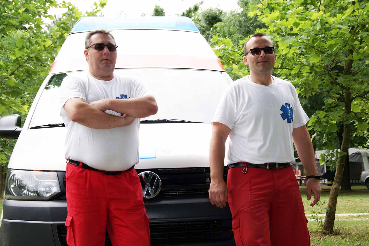 HELP TEAM TRANS sanitetski prevoz teško pokretnih nepokretnih